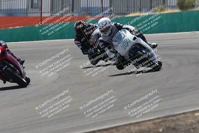 media/Apr-20-2025-AHRMA (Sun) [[393a79c373]]/Race/Group 10/Turn 4b/